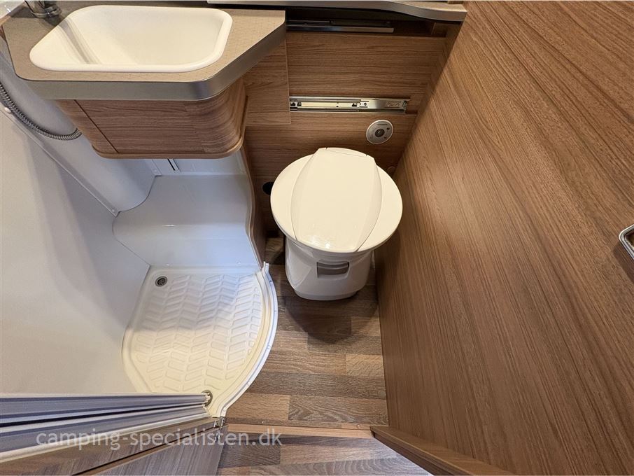 Weinsberg Pepper Edition MEG 640 Suite Mercedes-Benz
